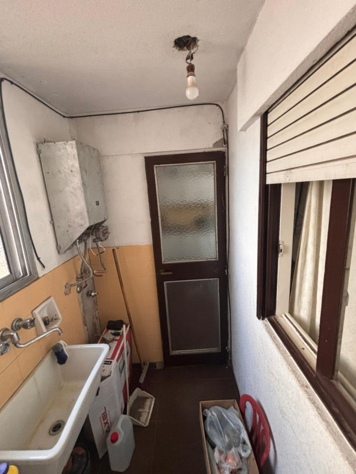 ALQUILO FRENTE NORMAL 1-   CON BALCON